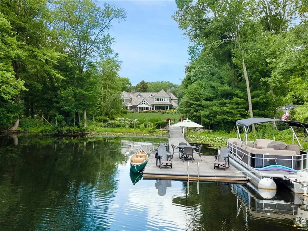131 S Bedford Road Pound Ridge NY 10576