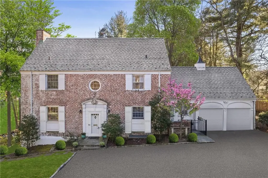 134 Popham Road Scarsdale NY 10583