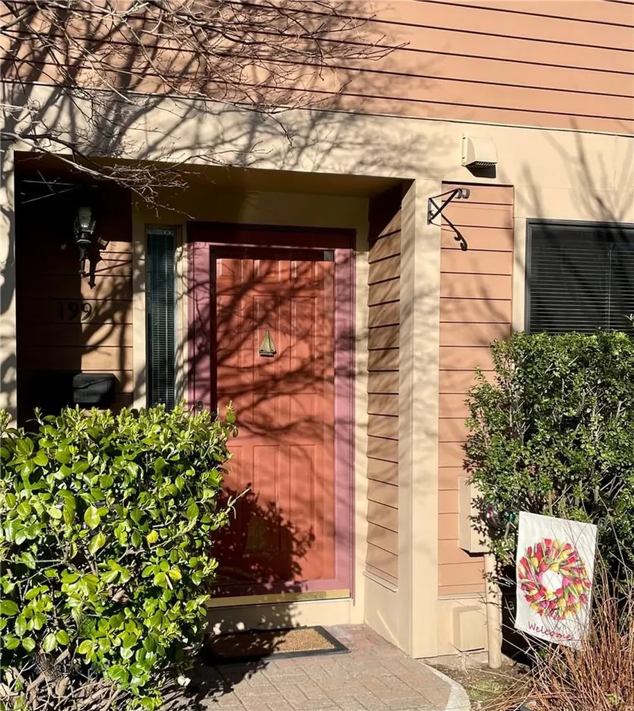 199 Ivy Hill Crescent Rye Brook NY 10573