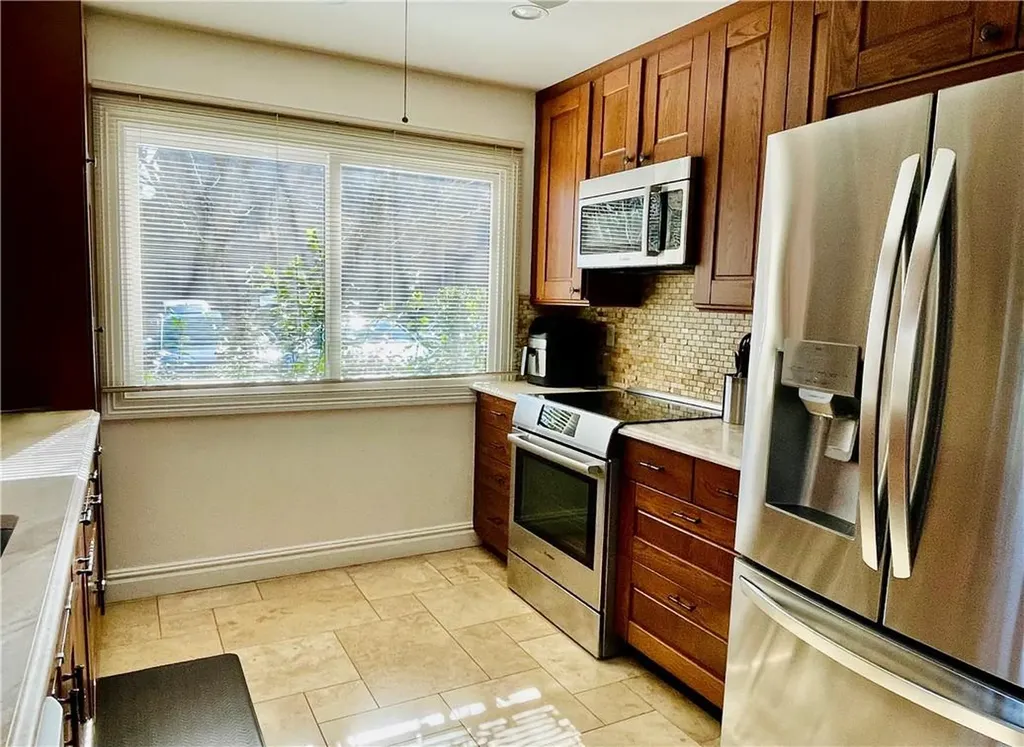 199 Ivy Hill Crescent Rye Brook NY 10573
