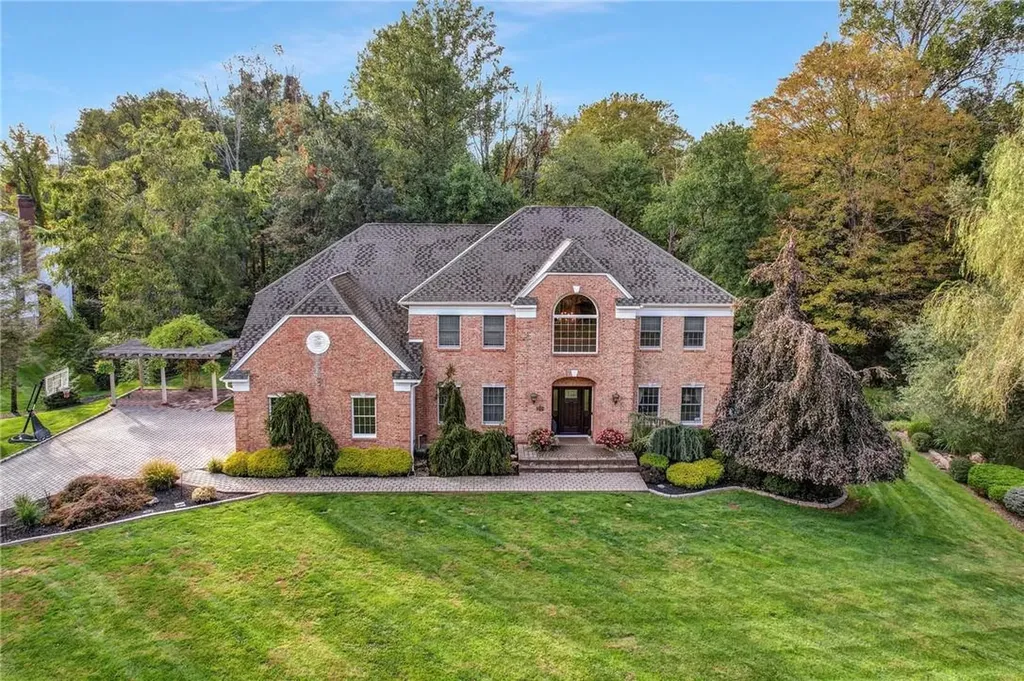 7 Golden Road Suffern NY 10901