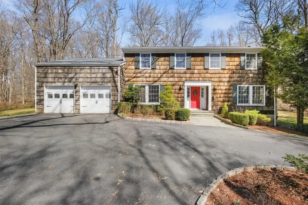 5 Brook Lane Katonah NY 10536