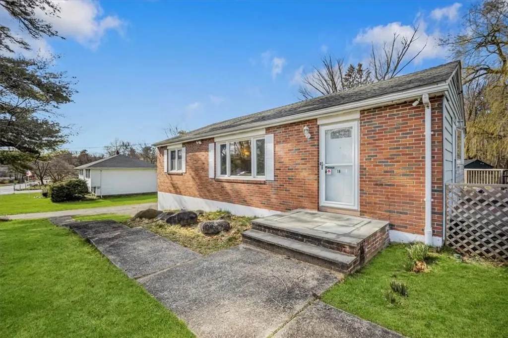 18 Willow Lane New Windsor NY 12553