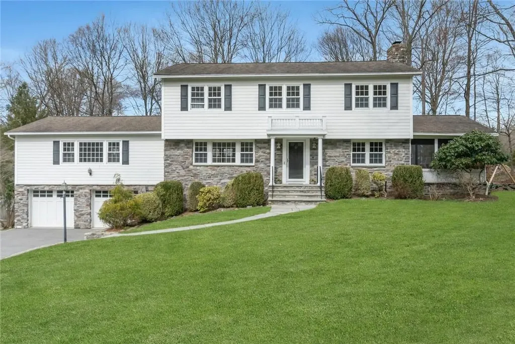 30 Whitlaw Lane Chappaqua NY 10514