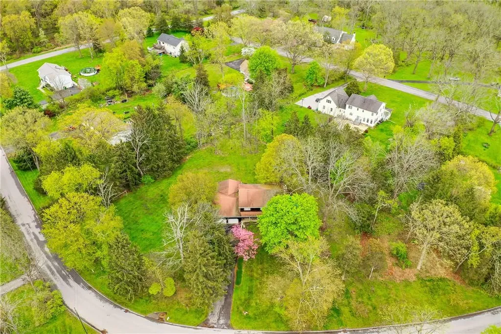 148 Palmer Circle Poughquag NY 12570