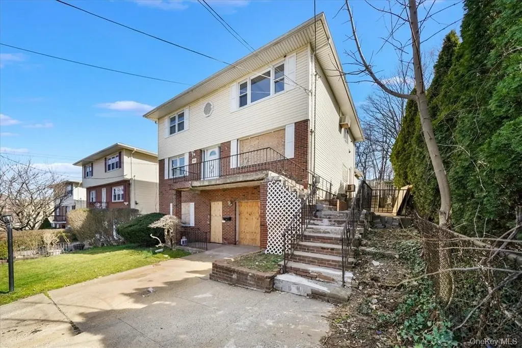 150 Park Hill Avenue Yonkers NY 10701
