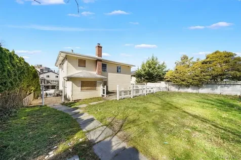 150 Park Hill Avenue Yonkers NY 10701