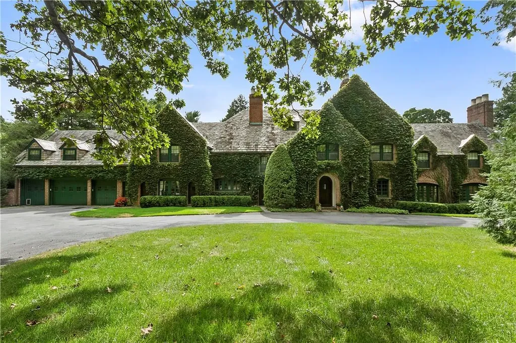 4 Whippoorwill Road Armonk NY 10504