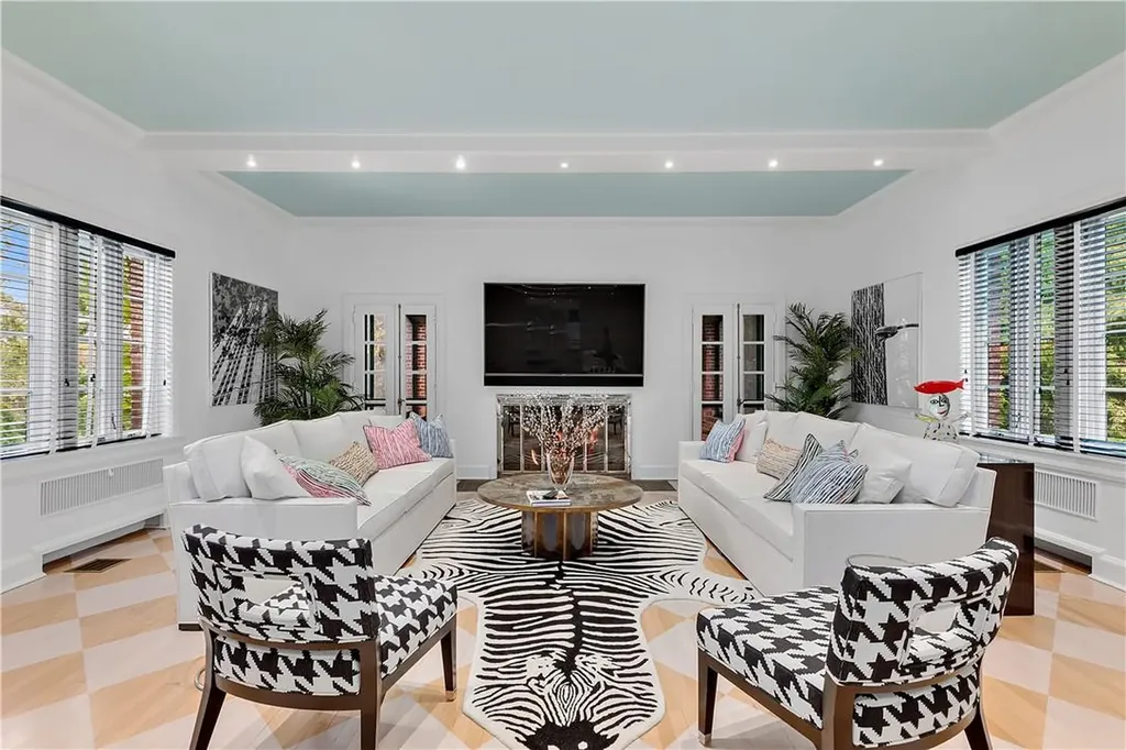 4 Whippoorwill Road Armonk NY 10504