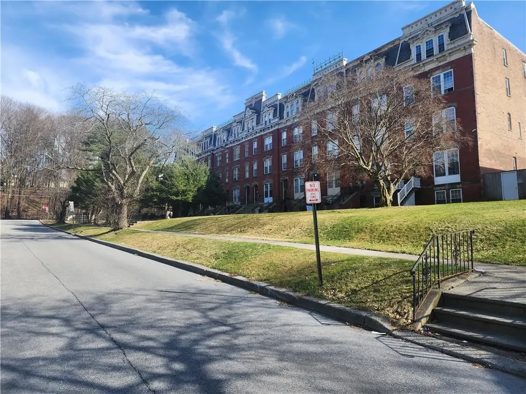 4 Eastman Terrace Poughkeepsie NY 12601