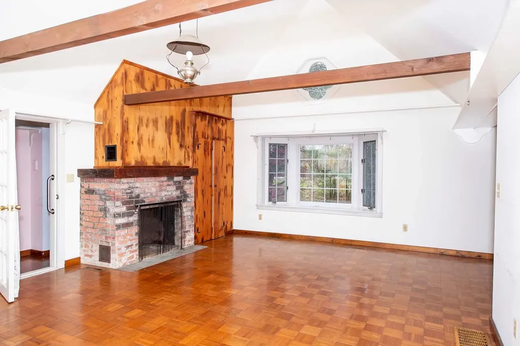 345-347 Lauer Road Poughkeepsie NY 12603