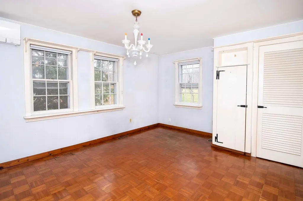345-347 Lauer Road Poughkeepsie NY 12603