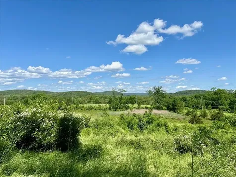 345-347 Lauer Road Poughkeepsie NY 12603