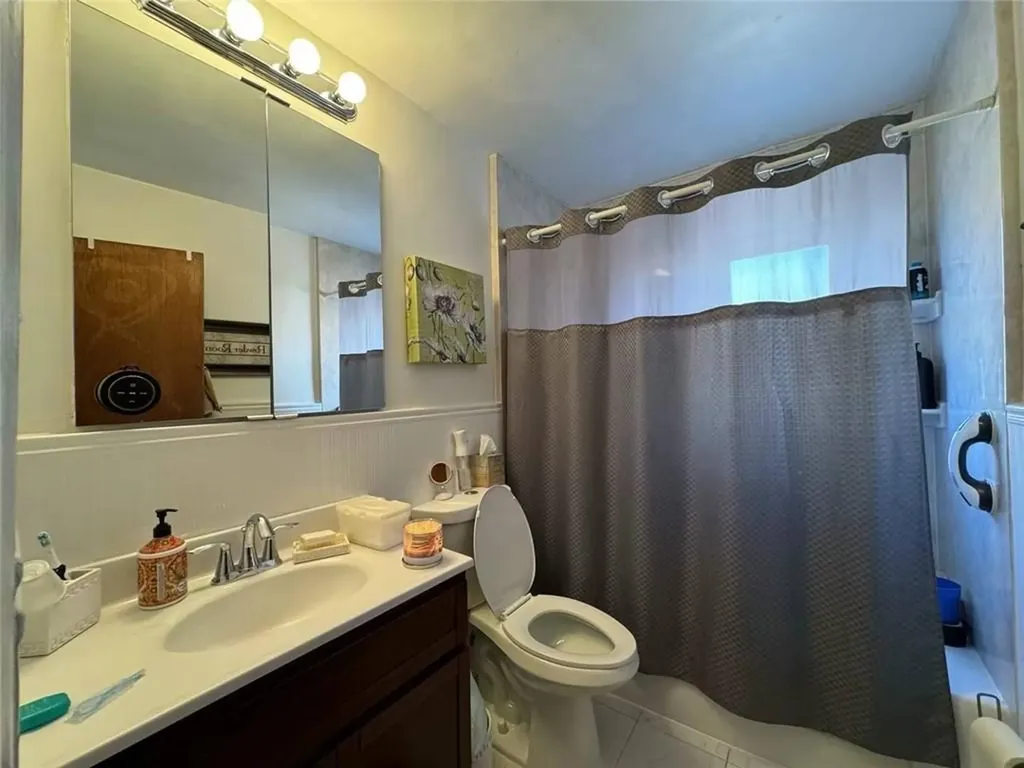 1930 Pilgrim Avenue Bronx NY 10461