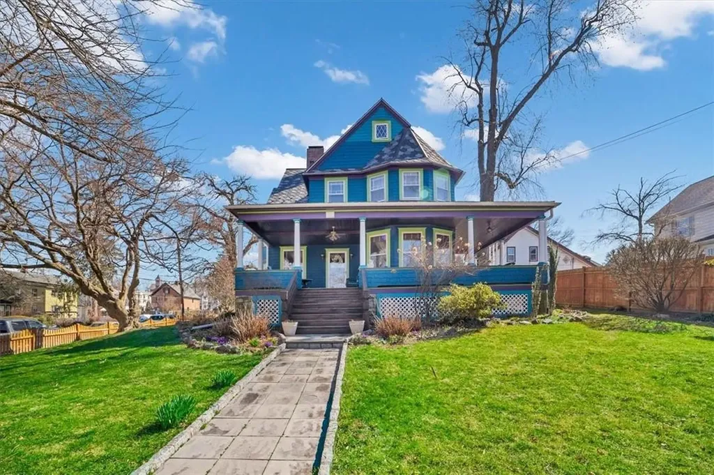 305 Simpson Place Peekskill NY 10566