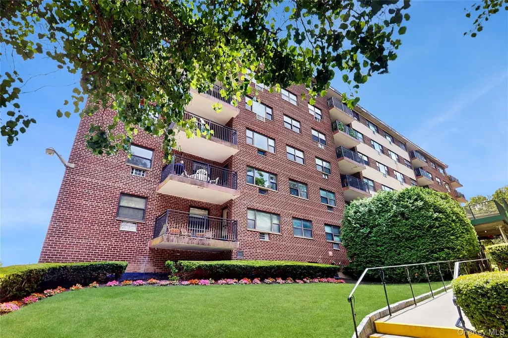 100 Diplomat Drive Mount Kisco NY 10549