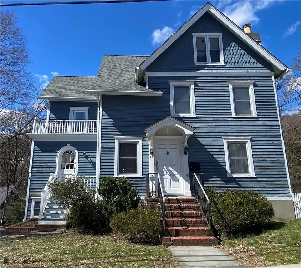 72 N Moger Avenue Mount Kisco NY 10549