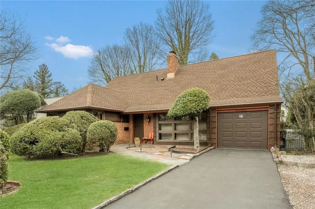 37 Yale Road Hartsdale NY 10530