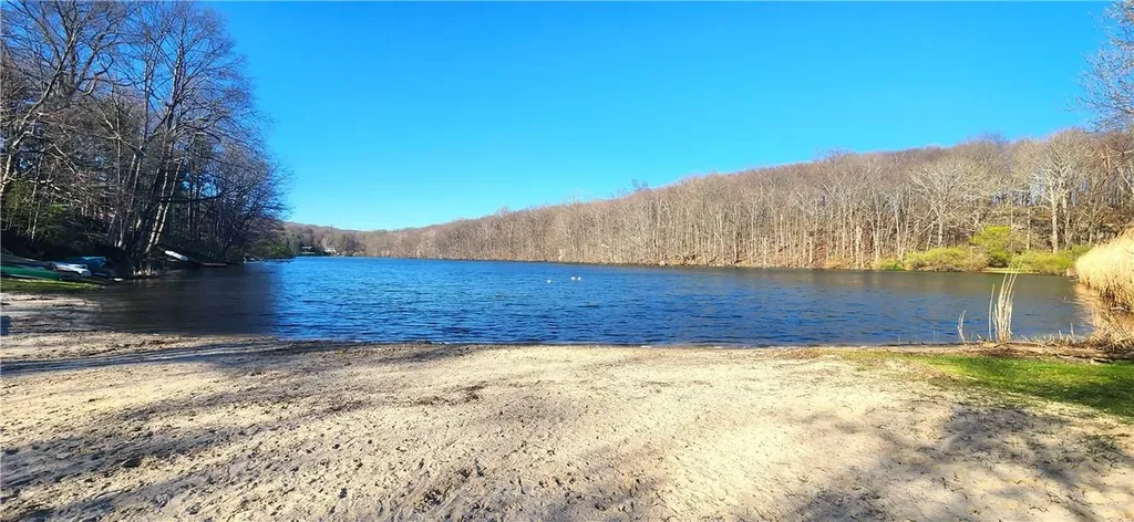 49 Hatfield Road Mahopac NY 10541