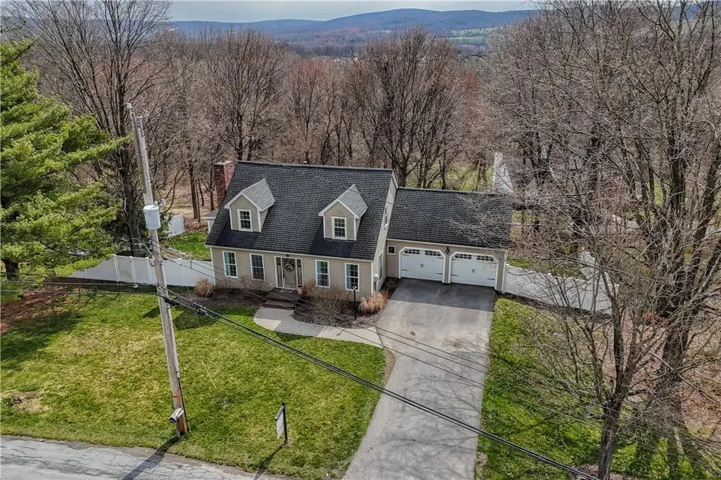 2 Old Oak Road Warwick NY 10990
