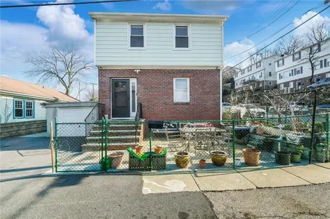 1 East Place New Rochelle NY 10801