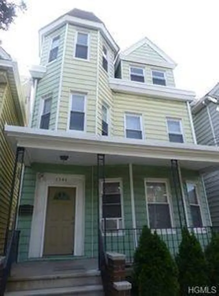 1540 Silver Street Bronx NY 10461