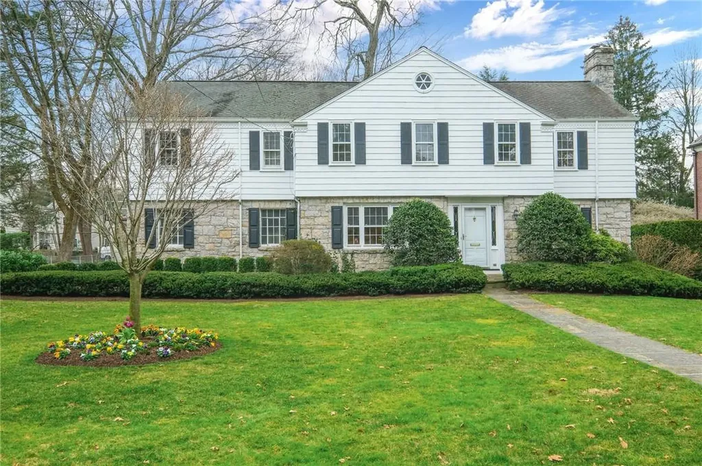 24 Oak Lane Scarsdale NY 10583