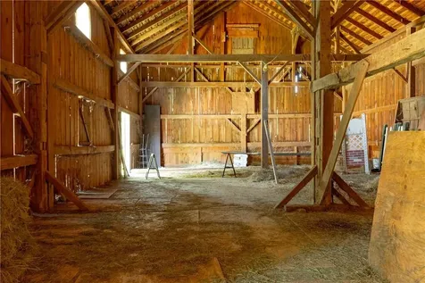 4 Browning Road Hyde Park NY 12538