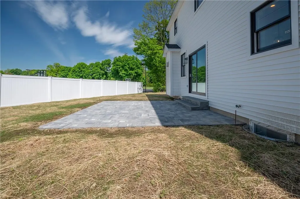 1723 Tower Court Mohegan Lake NY 10547
