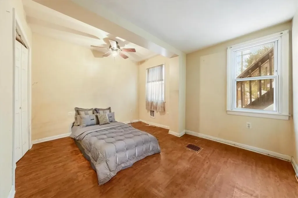 748 E Main Street Middletown NY 10940