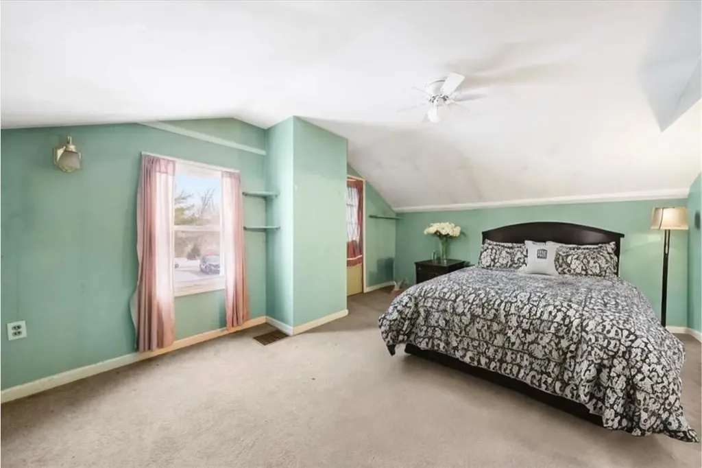 748 E Main Street Middletown NY 10940