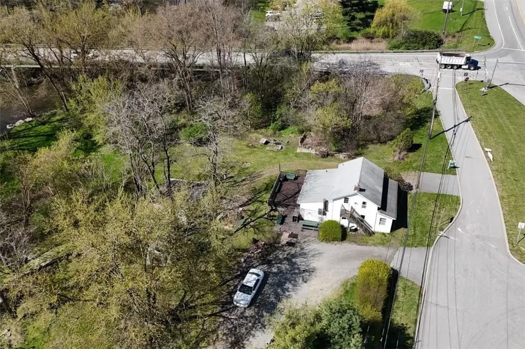 748 E Main Street Middletown NY 10940