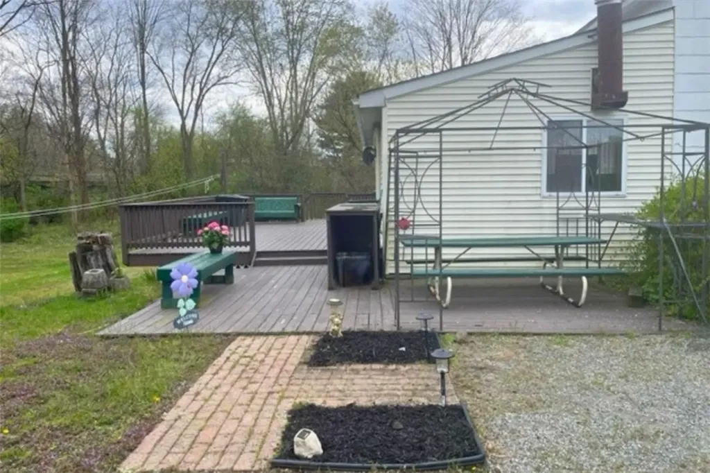 748 E Main Street Middletown NY 10940