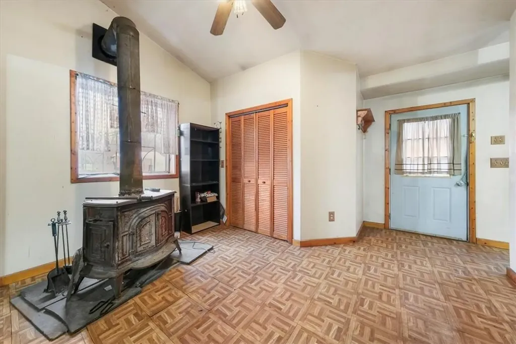 748 E Main Street Middletown NY 10940