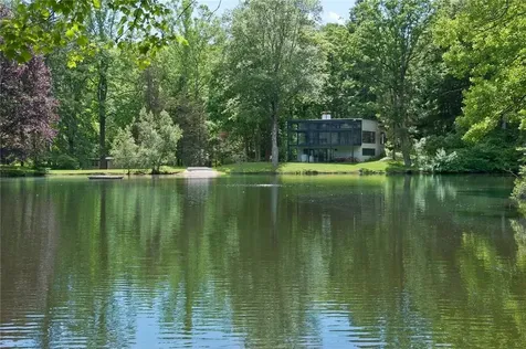 59 S Bedford Road Pound Ridge NY 10576