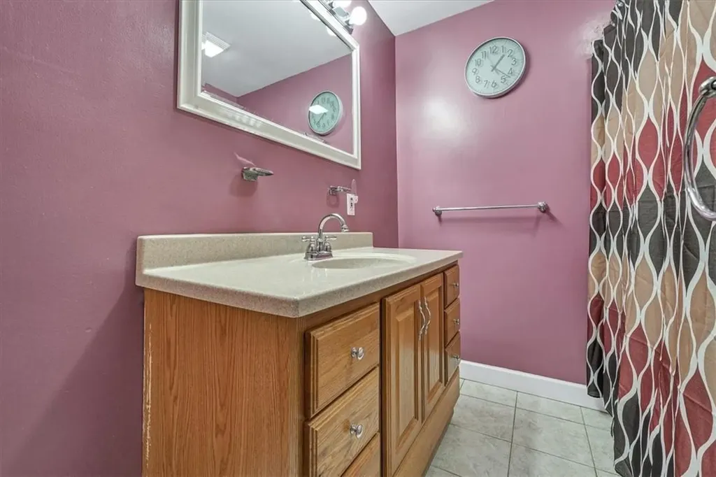 18 Edgewood Terrace Newburgh NY 12550