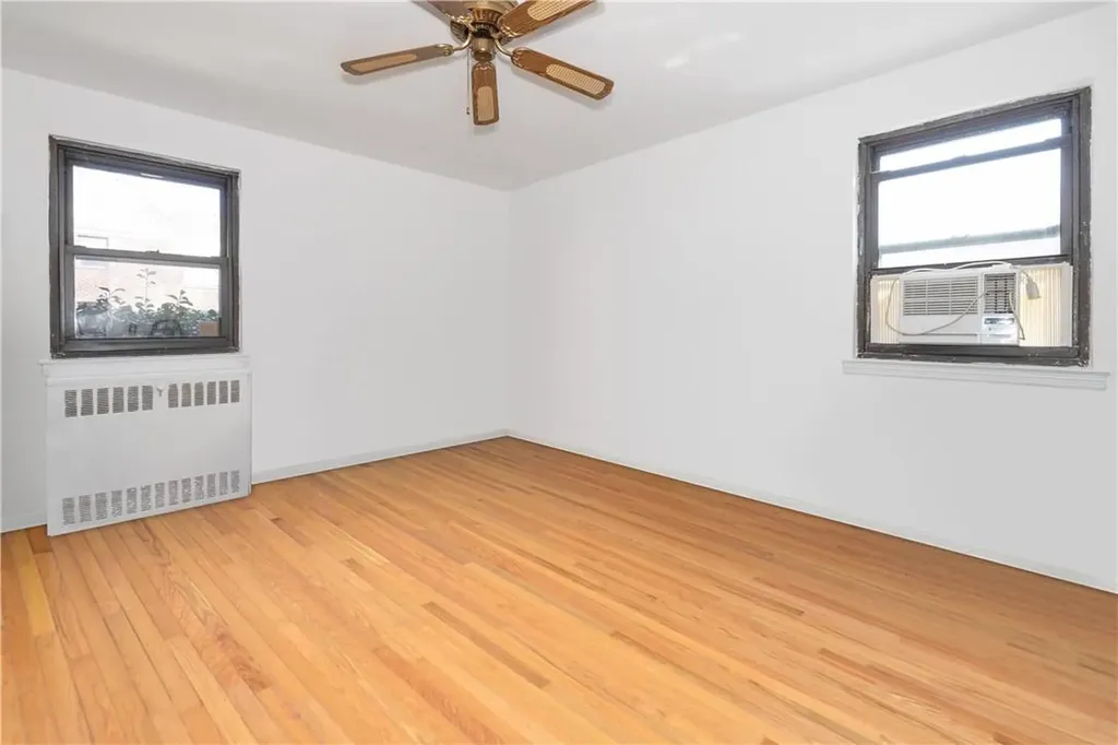 28 Lawrence Drive White Plains NY 10603
