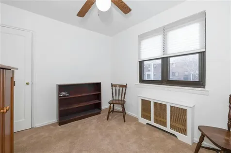 28 Lawrence Drive White Plains NY 10603