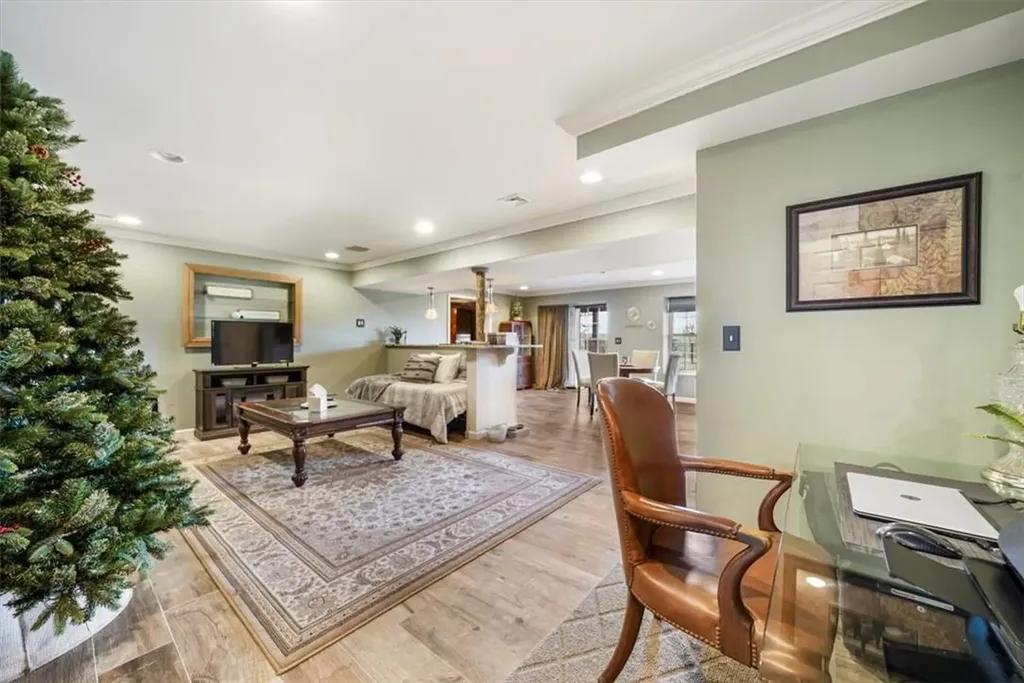 13 Mansion Ridge Boulevard Monroe NY 10950