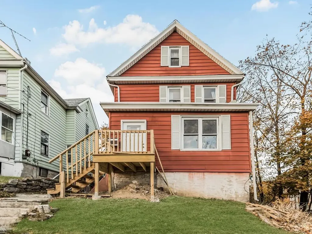2 Dennison Street White Plains NY 10606
