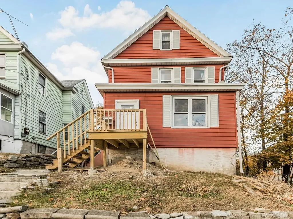 2 Dennison Street White Plains NY 10606