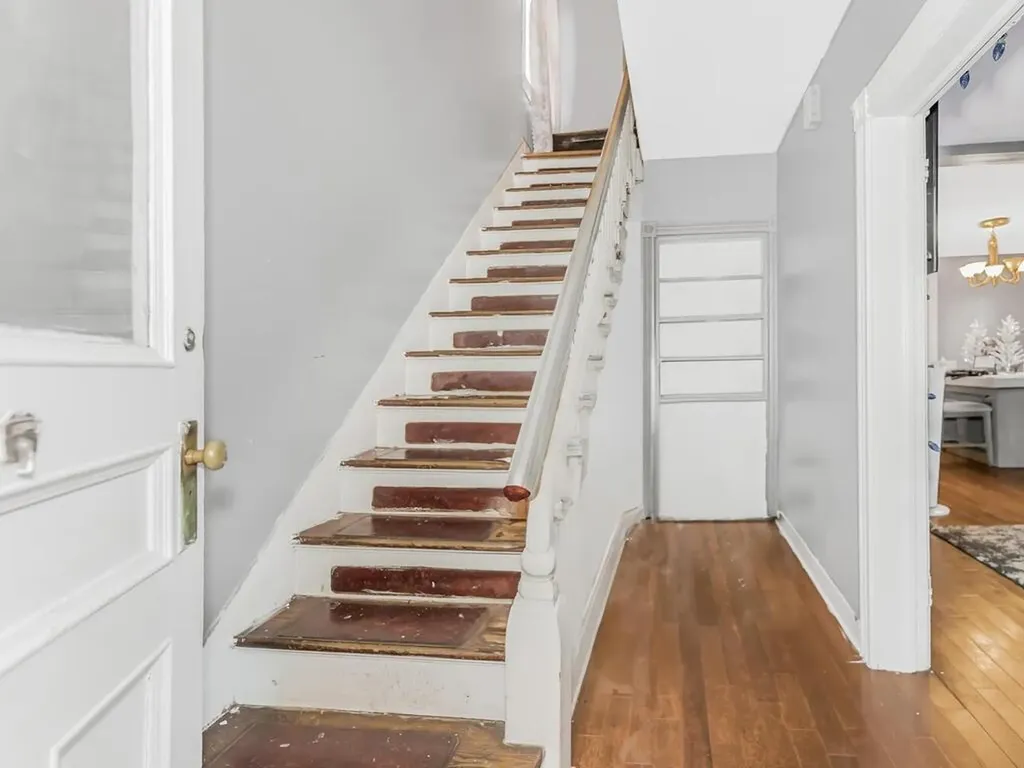 2 Dennison Street White Plains NY 10606