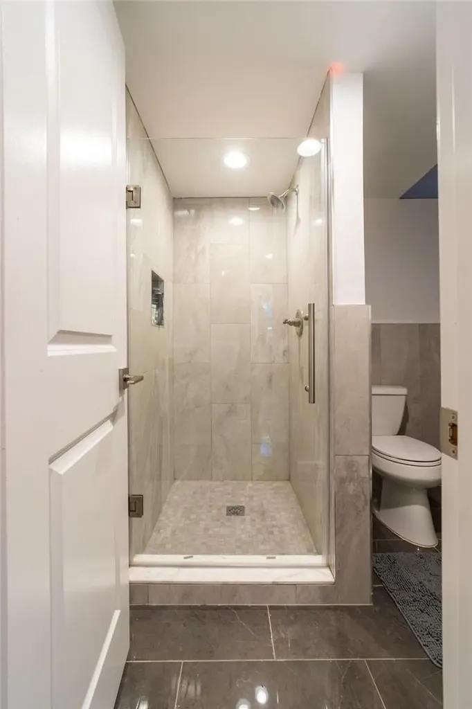 116 Mcnamara Road Spring Valley NY 10977