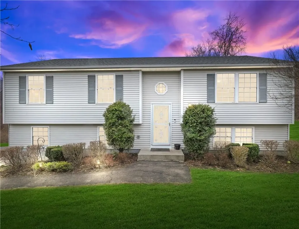 8 Hemlock Lane Wingdale NY 12594