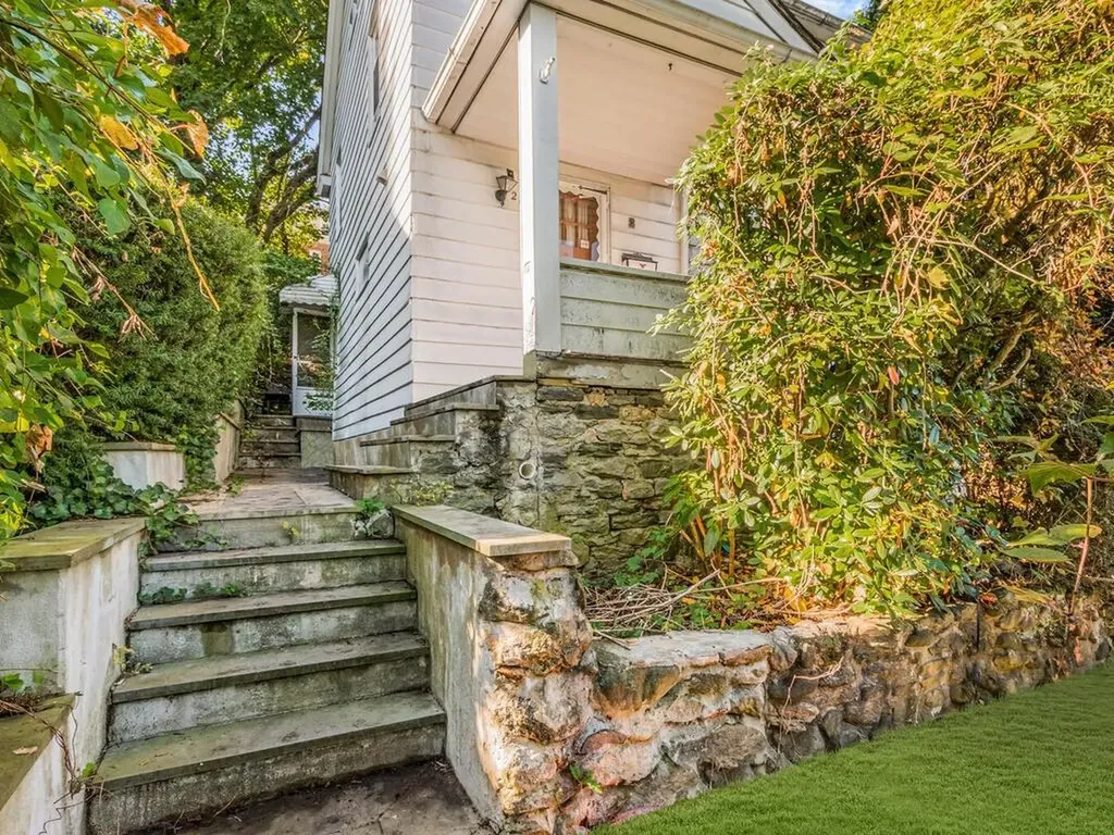 28 Lincoln Avenue Ardsley NY 10502