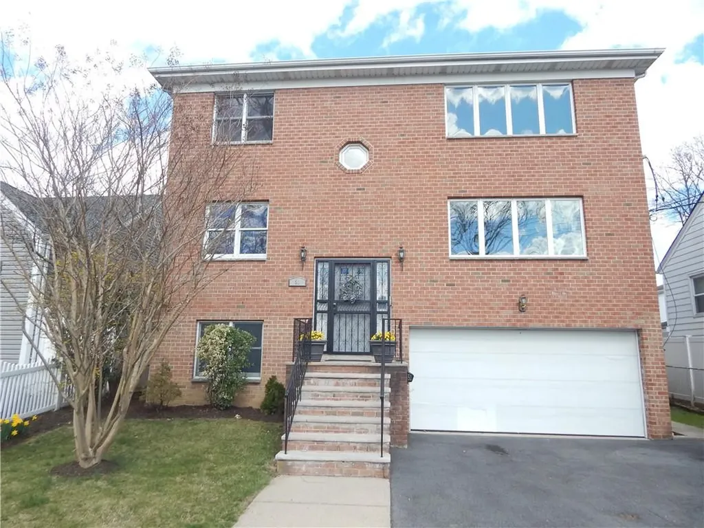 51 Borcher Avenue Yonkers NY 10704
