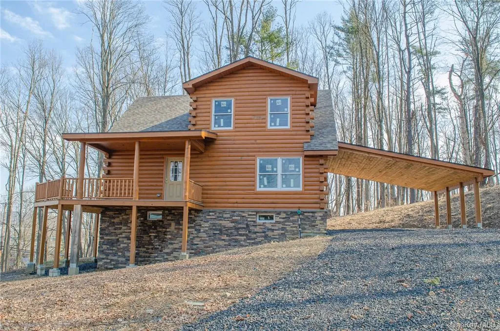 55 Hilltop Drive Hurley NY 12443