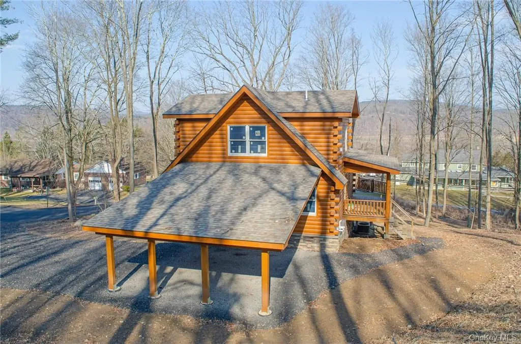 55 Hilltop Drive Hurley NY 12443