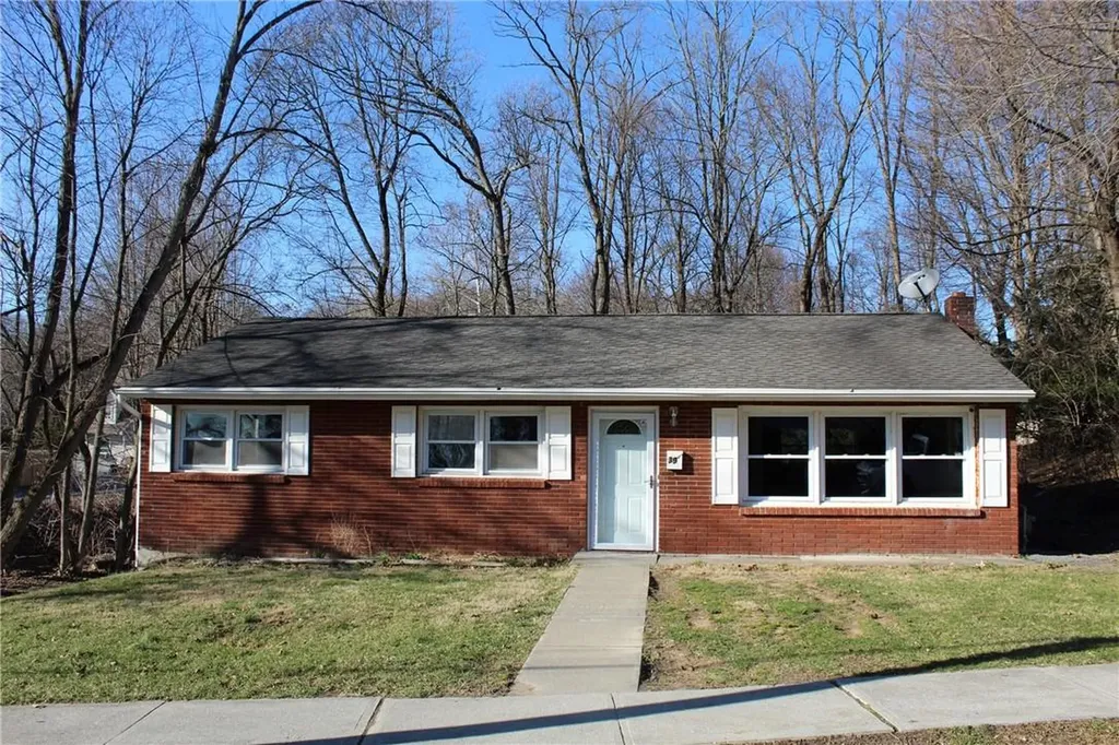 39 Lake Street Poughkeepsie NY 12601