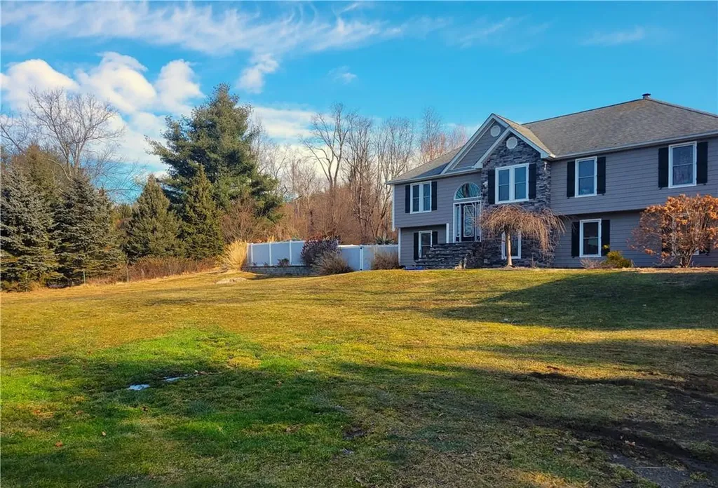 61 Tompkins Road Verbank NY 12585